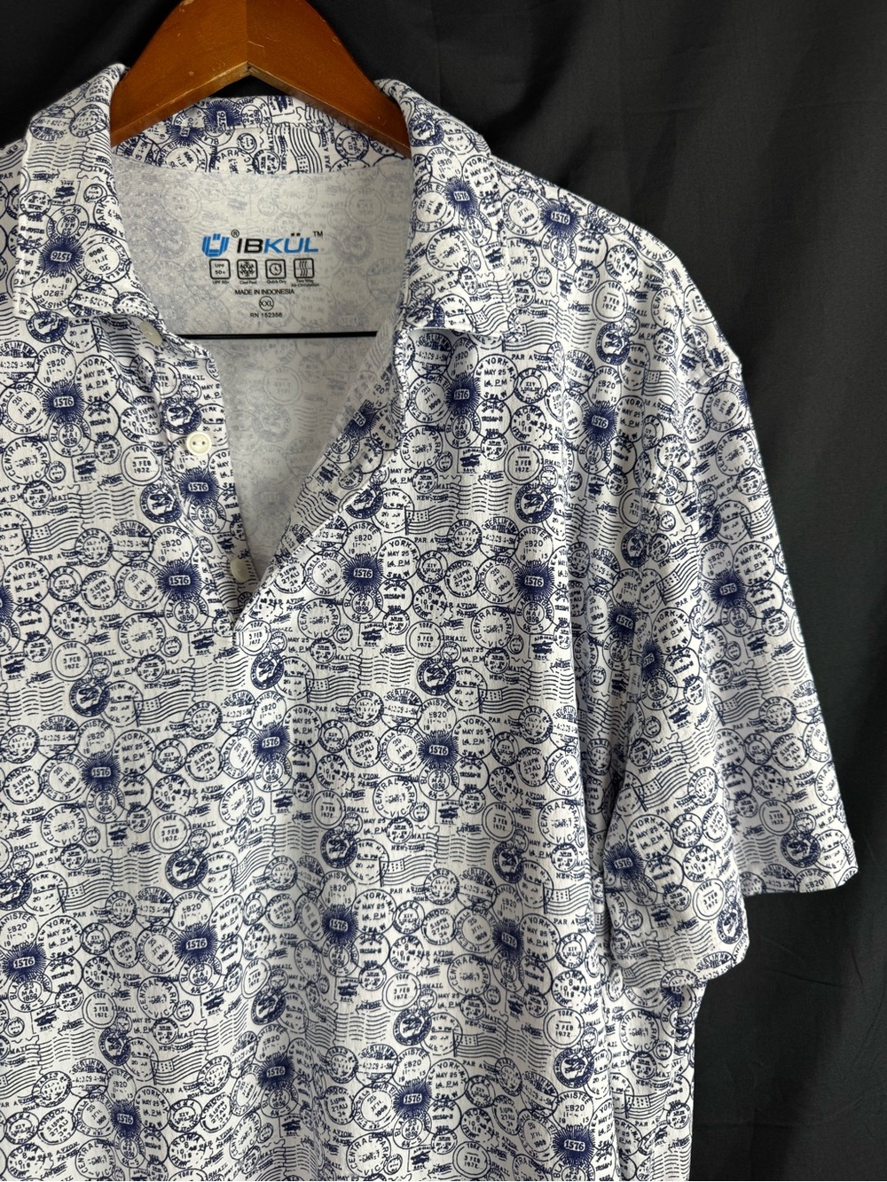 IBKUL Polo Shirt Mens XXL Blue Postage Stamps Print UPF 50+ Golf Cooling - Picture 2 of 6